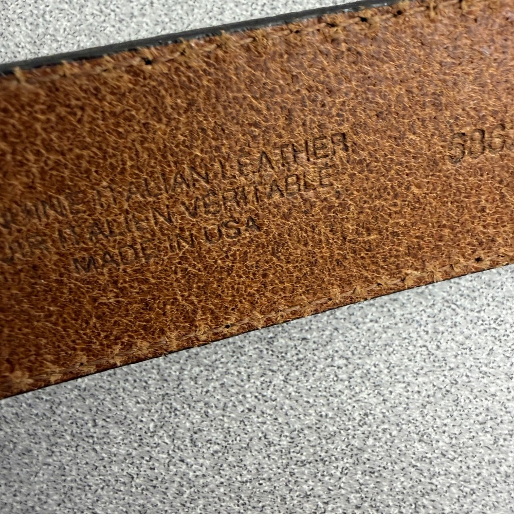 Banana Republic Belt Womens Small Brown Leather Brass Buckle Adjustable Preppy - Picture 9 of 10